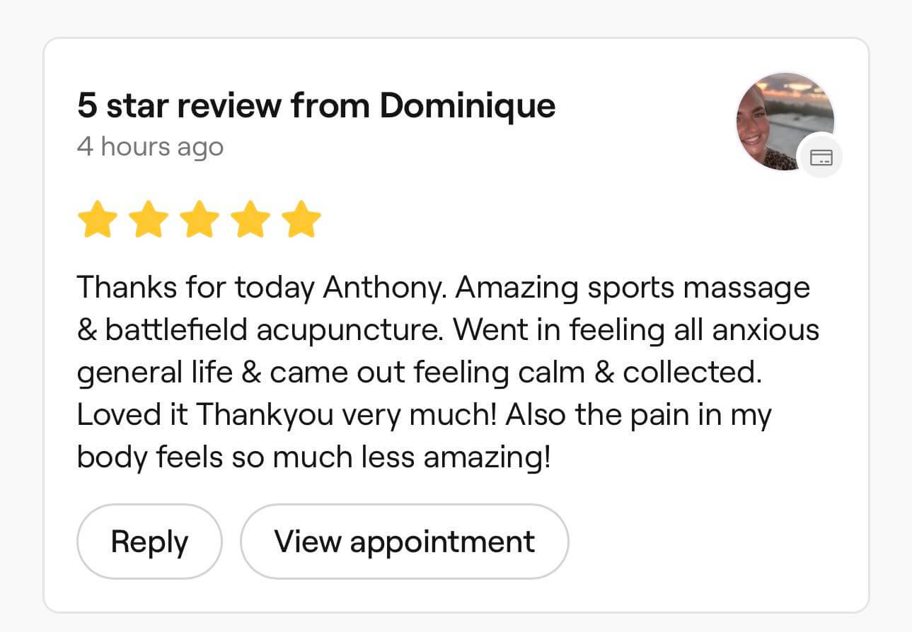 Five-star client review describing reduced body pain and feeling calmer after sports massage and battlefield acupuncture at Deanna Thomas Acupuncture & Wellbeing in Middlesbrough