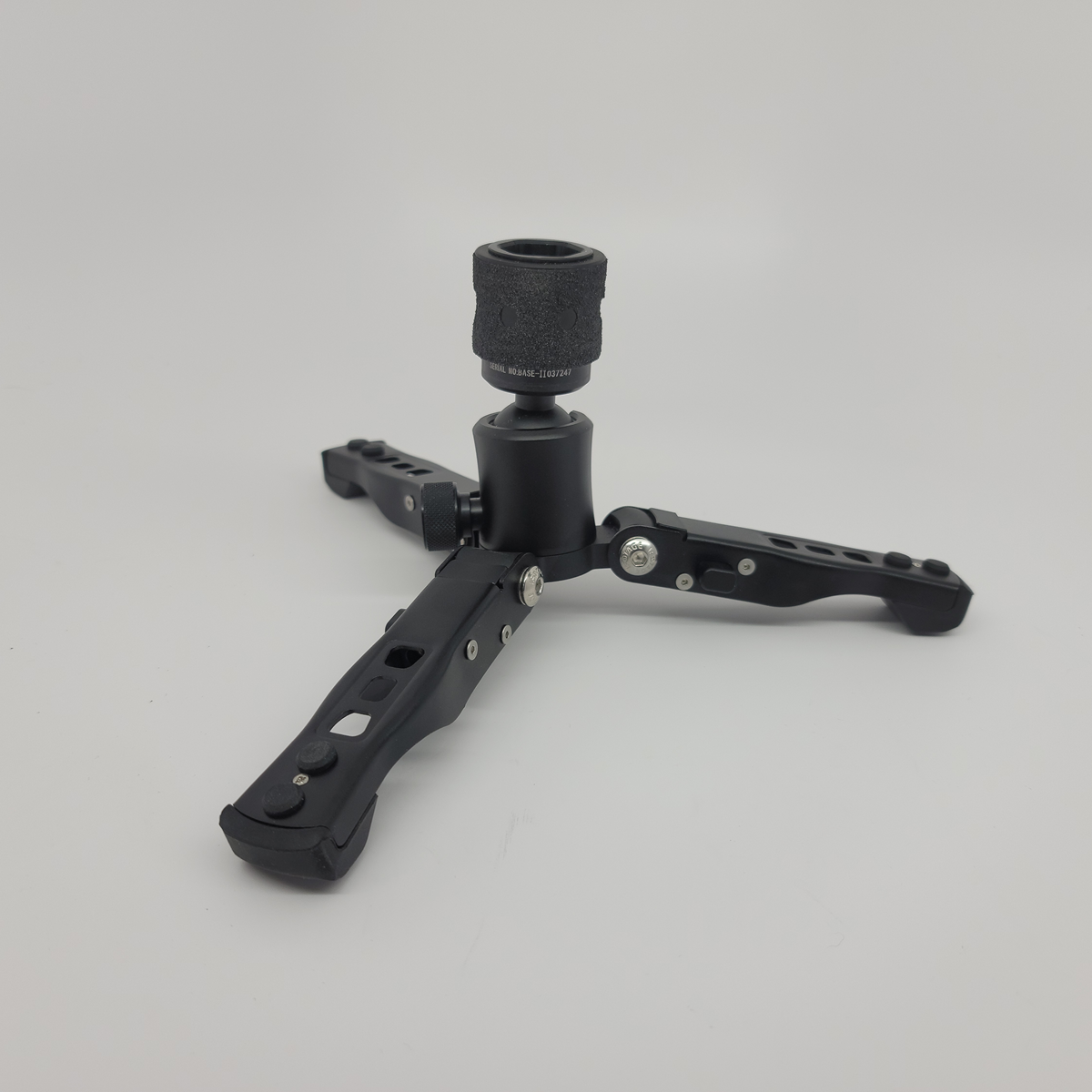 Mid-Evil Industries 360° VFG/QD TRIPOD COMBO